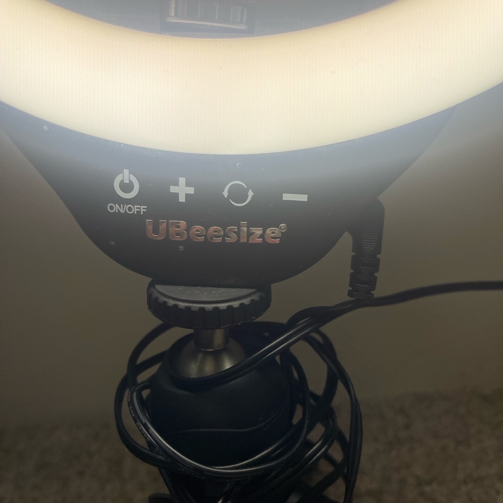 LED Ring Light with Tripod Stand - Picture 9 of 9
